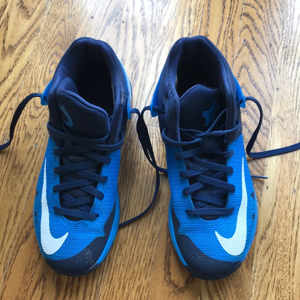 Boys Nike high tops size 3Y